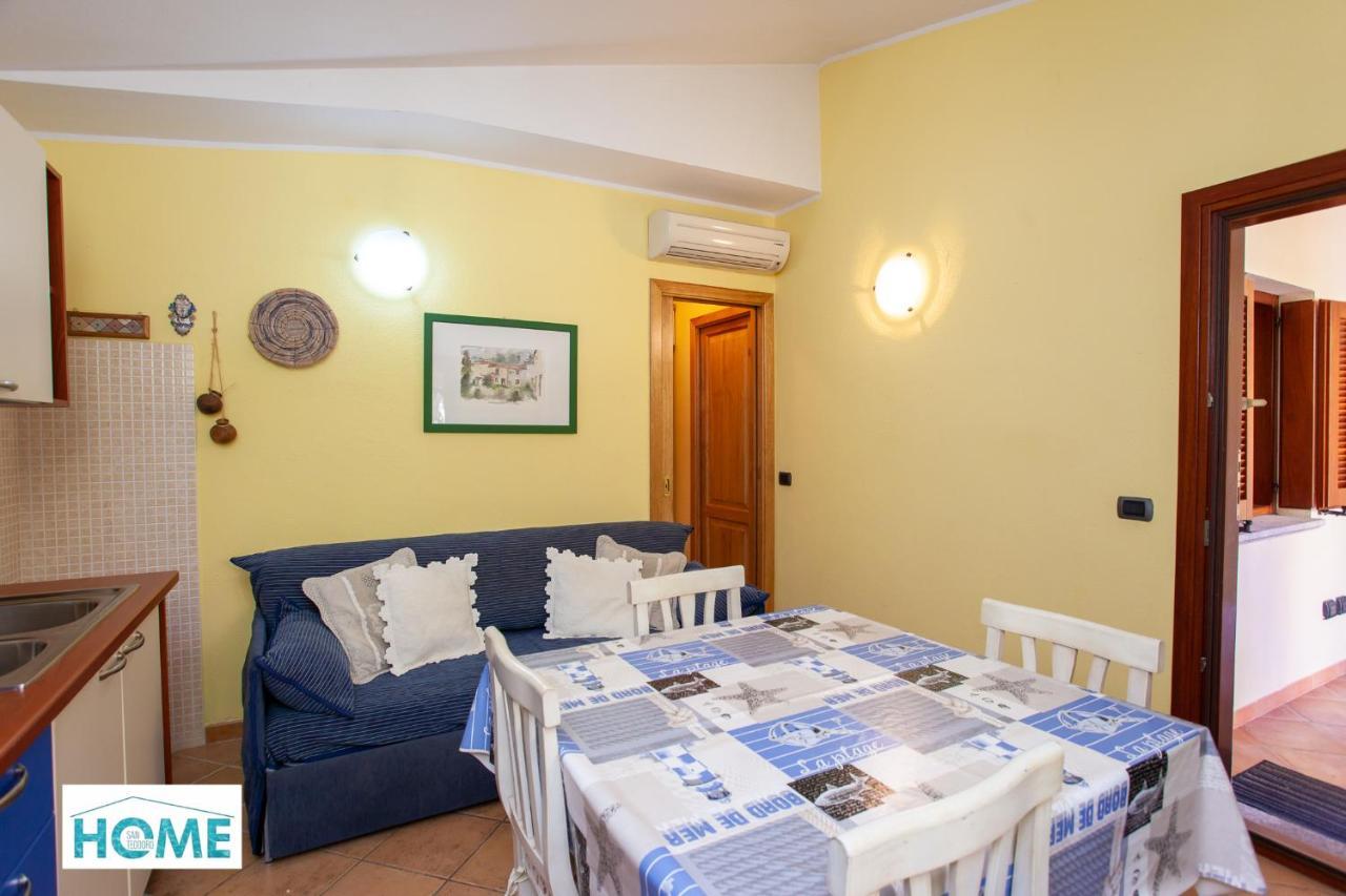 Villino Tirreno Bilo 2 Villa San Teodoro  Exteriör bild