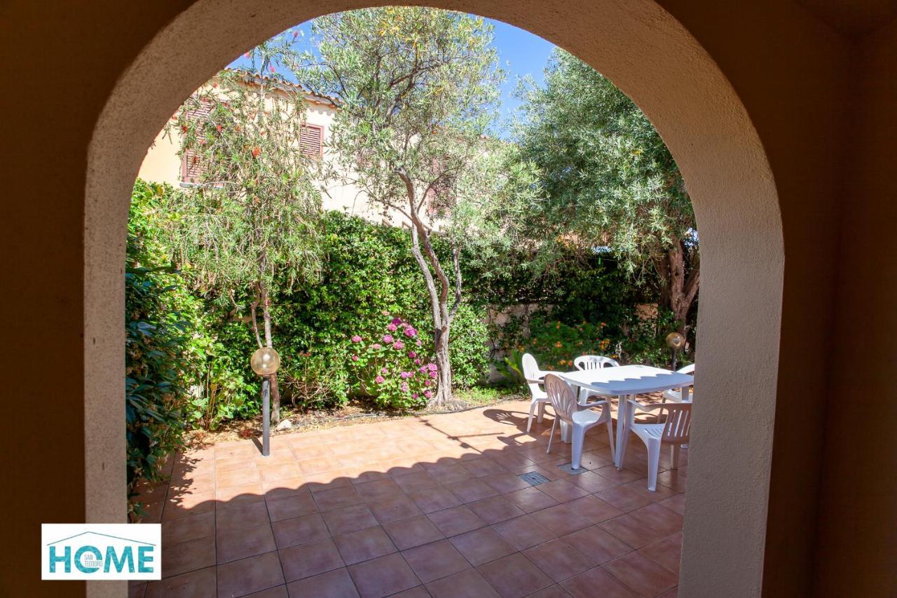 Villino Tirreno Bilo 2 Villa San Teodoro  Exteriör bild